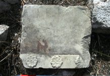 Paestum, emergono i resti di un tempio dorico