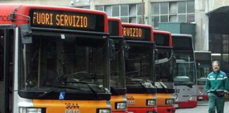 Campania, De Luca firma la nuova ordinanza: “Trasporti pubblici riattivati al 60%”
