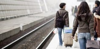 Spopolamento, la provincia di Salerno perde 3250 abitanti. Giovani in fuga dal Sud. Nel paese è crollo demografico