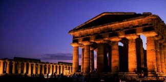 Poseidonia, la città d’acqua