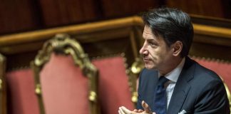 Crisi di Governo, Conte alla Camera: “Sgomento nel Paese, ora si volta pagina”