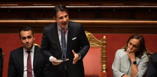 Il governo ottiene la fiducia al Senato. Conte a Salvini: “Arrogante è chi chiede pieni poteri”