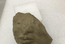 Paestum, scoperto un frammento di scultura arcaica nel santuario di Athena