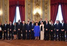 Governo, premier e ministri hanno giurato. Gentiloni Commissario Ue