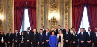 Governo, premier e ministri hanno giurato. Gentiloni Commissario Ue
