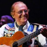 San Matteo con Renzo Arbore in Piazza della Concordia
