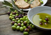 “Frantoi aperti”: in Campania merenda con pane e olio