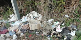 Zona Stadio Arechi, strade e terreni minacciati da una distesa di rifiuti