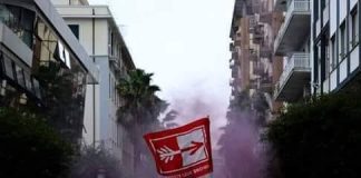 Studenti in piazza a Salerno: “Siamo il futuro senza futuro”