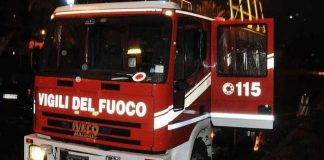 Battipaglia, salva i due anziani assistiti dalla casa in fiamme e muore intossicata