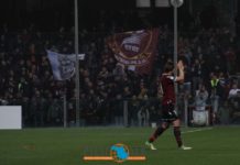 Dieci giorni per infiammare Salerno e rendere credibile la società