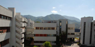 Coronavirus, scuole e università aperte a Salerno