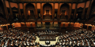 Coronavirus, rinviato referendum sul taglio dei parlamentari