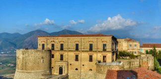 “Domenica in Dimora”: un viaggio attraverso le storiche dimore campane