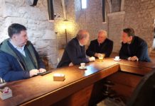 Zingaretti tenta la mediazione ma tra De Luca e M5s distanze incolmabili