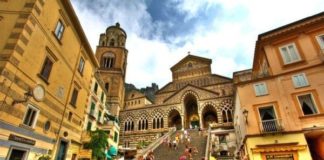 Amalfi è tra i primi comuni italiani ad approvare il Bilancio 2020