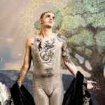 Sanremo è lo specchio di una società divisa in generazioni in guerra tra loro