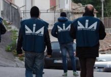 Estorsione ed usura con metodi mafiosi, blitz della Dia di Salerno: cinque arresti