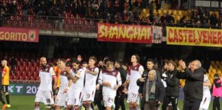 Salernitana a testa altissima e con qualche rimpianto, 1-1 nel derby del Vigorito