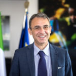 Campania 2020. M5s, la mossa Costa. De Luca ricandidato ma si riapre la trattativa