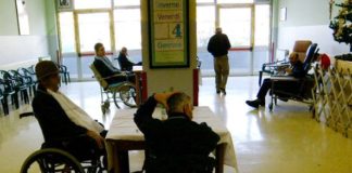 Anziani soli e in difficoltà. Cgil e Spi Campania: “Subito osservatorio per monitorare case di cura”