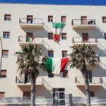 Fra guardoni e trasgressori, il collasso della civiltà