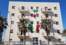 Fra guardoni e trasgressori, il collasso della civiltà