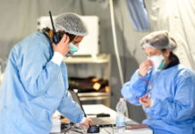 La Campania in attesa del picco: trend stabile ma più giovani contagiati