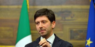 Speranza: “Misure restrittive fino al 13 aprile”. Iss: “Raggiunto il picco, adesso il calo”