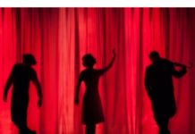 Teatro, performance da casa e tentativi di (r)esistenza Teatro