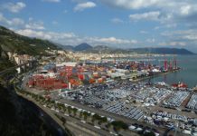 Traffico internazionale di rifiuti nel porto di Salerno: 69 arresti