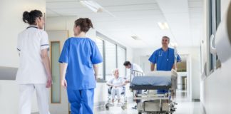 “Sale della terra e luce del mondo”: il racconto di due OSS durante il Coronavirus