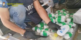 Salerno: maxi-sequestro di droga al porto, trovate 3 tonnellate di hashish e 1 milione di pasticche