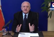 Campania, mascherine obbligatorie e nei terminal e sui bus