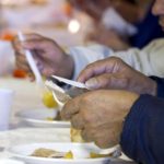 Mezzogiorno, allarme nuovi poveri. In 4 mln chiederanno aiuto per Natale