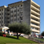 Ospedale-Salerno-AMBULANZE-800x