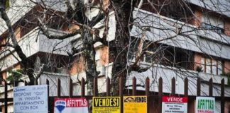 Le case all’asta nelle mani di mafiosi e affaristi