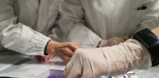 Campania, balzo dei sintomatici. Vaccini, nel salernitano somministrate 75mila dosi