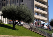 Ospedali Campania: mancano 1100 posti letto. Crisi al Ruggi di Salerno