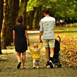 Decessi, poche nascite e crollo delle migrazioni: l’epidemia accentua la crisi demografica