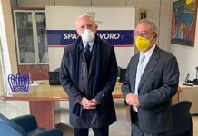 Vaccini, De Luca contro Governo e commissario: “In Campania non procederemo per fasce d’età”