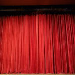 Teatri chiusi: “Un Paese senza cultura è un Paese morto”