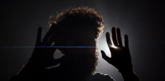 “Prima di perdersi” il nuovo inizio di Giovanni Carbone