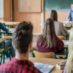 Omofobia in una scuola di Eboli, Arcigay: “Urgente la formazione dei docenti”