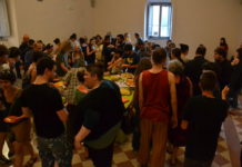 Vaccini, dal 3 giugno via libera a tutte le fasce d’età. Pfizer per 12-15enni