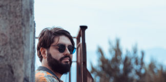 Lambrooklyn: una Milano deserta colorata da un’esplosione rosa