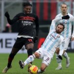 Altro che luci, a San Siro il buio è totale