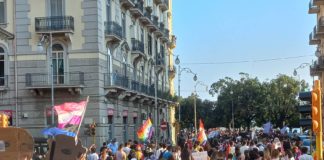 Salerno Pride, un fiume di colori attraversa la città