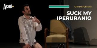 Al Teatro Mascheranova Giovanni Onorato porta in scena “Suck My Iperuranio”