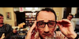 Viaggio nel passato musicale della provincia di Salerno con Tony Borlotti ed i suoi Flauers